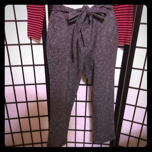 High waisted tie front grey crops!